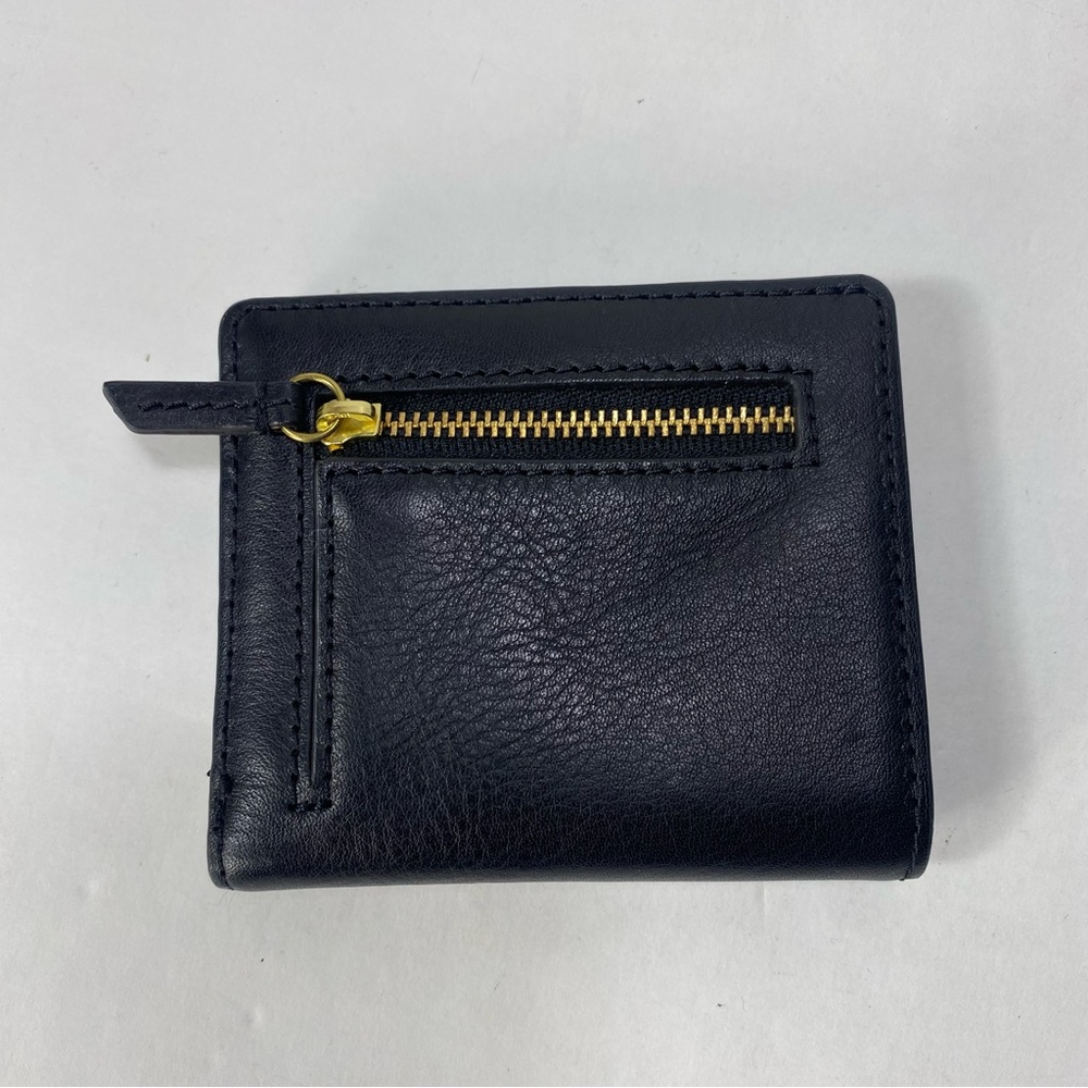 🎉LAST CALL🎉 Fossil Black Leather Bifold Snap Closure Card Holder Wallet - Picture 4 of 10